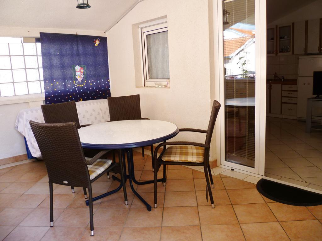 Apartments Sanda Tribunj Tribunj  Bagian luar foto