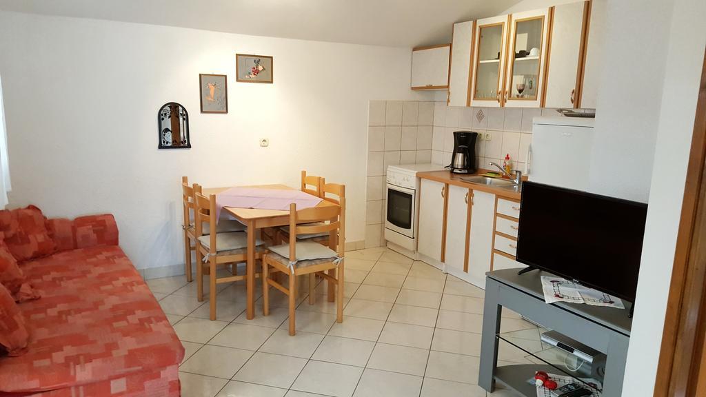Apartments Sanda Tribunj Tribunj  Bagian luar foto
